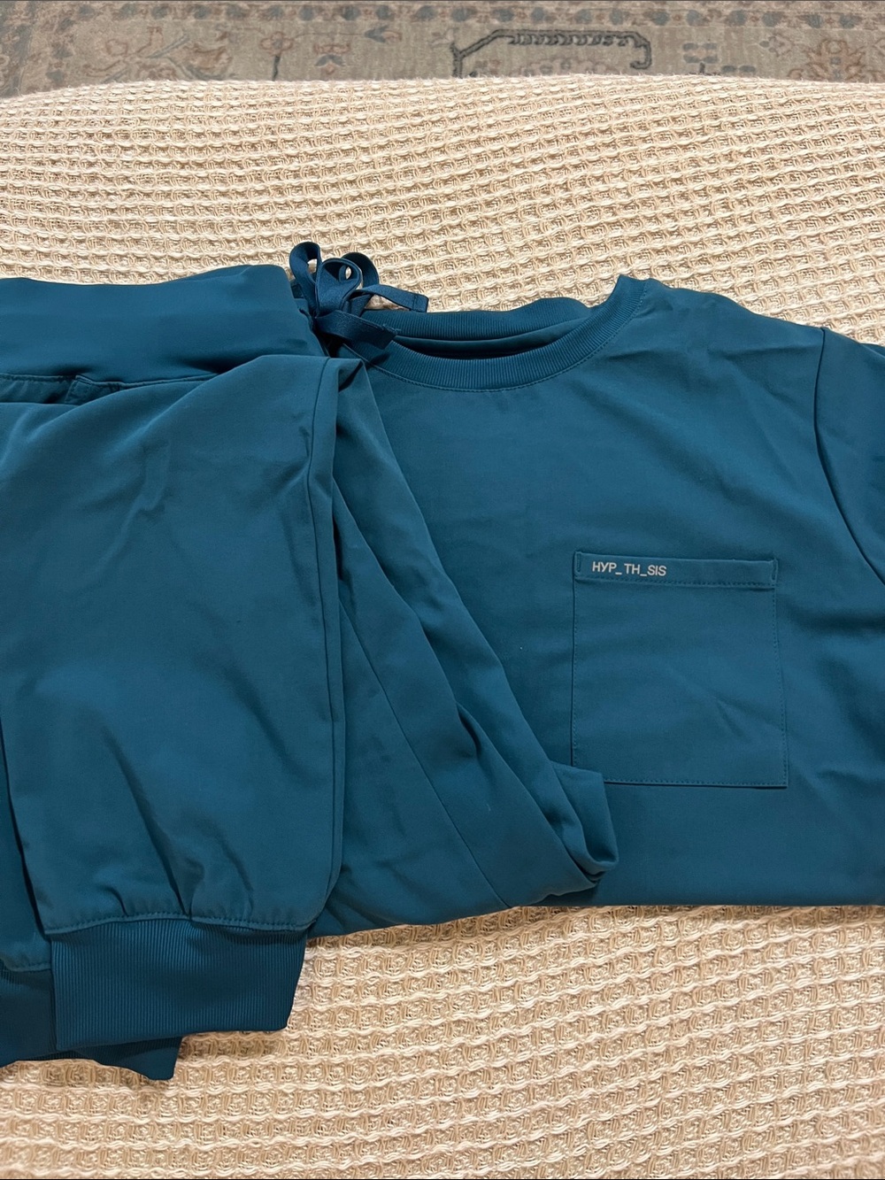 Hypothesis Scrub set in Caribbean Blue 
Small top 
Medium joggers